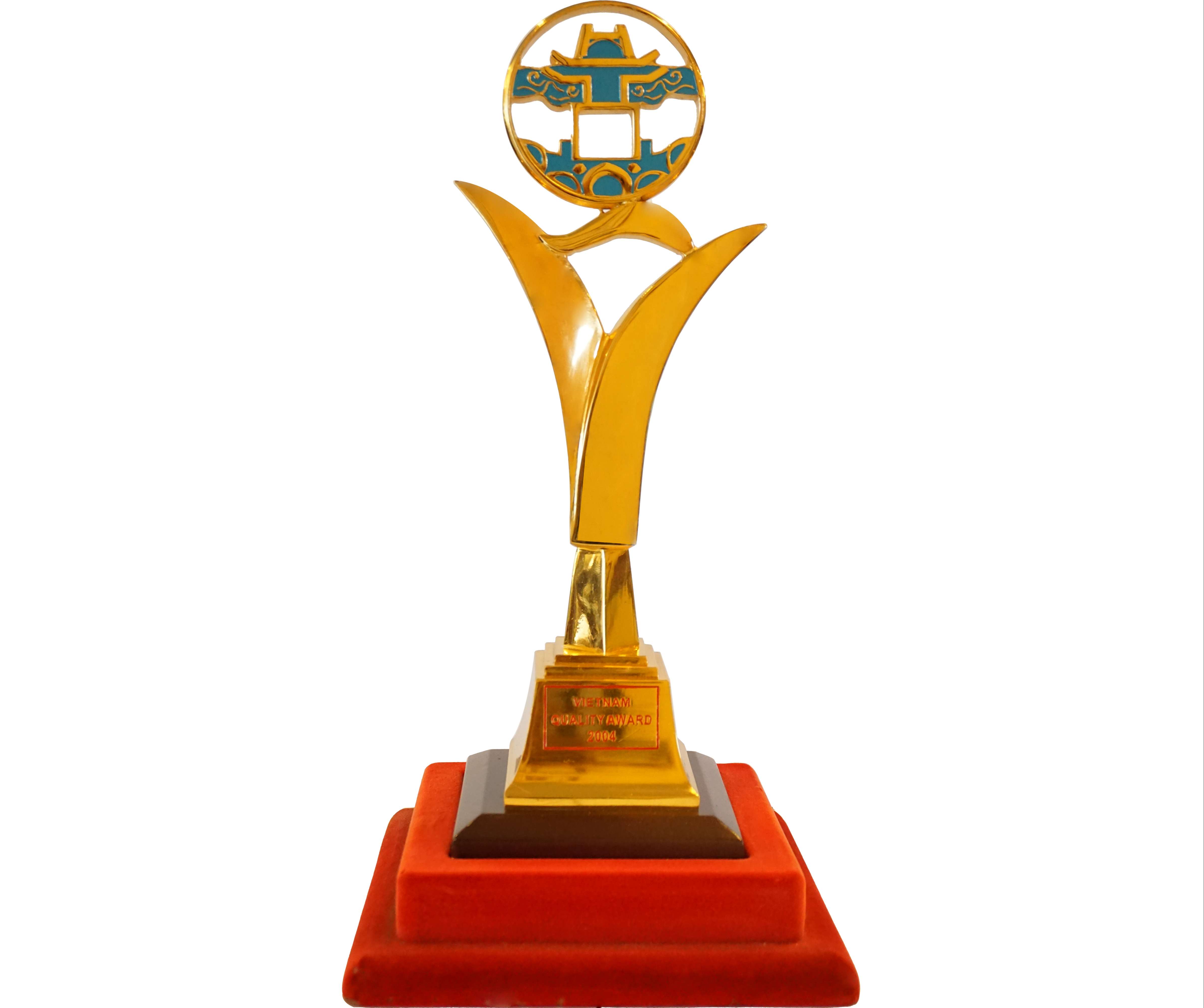 vietnam-quality-award-2004